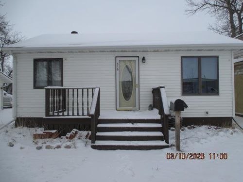416 6th St S, Wahpeton, ND, 58075-4639 | Card Image