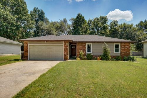 5432 S Honeysuckle Ln, Battlefield, MO, 65619-9731 | Card Image