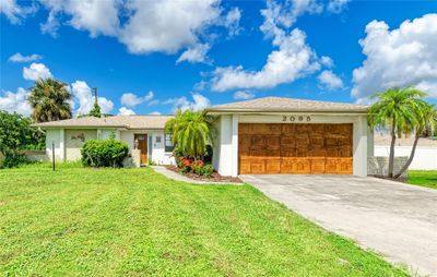 2095 Pellam Boulevard, House other with 3 bedrooms, 2 bathrooms and null parking in Port Charlotte FL | Image 1