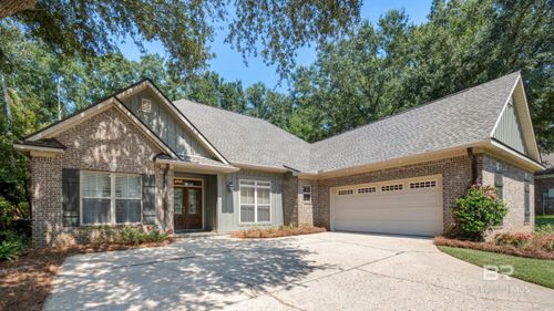 10895 Covey Dr, Fairhope, AL, 36532-4988 | Card Image