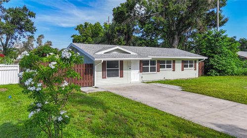 2105 N Allendale Ave, Sarasota, FL, 34234-8715 | Card Image