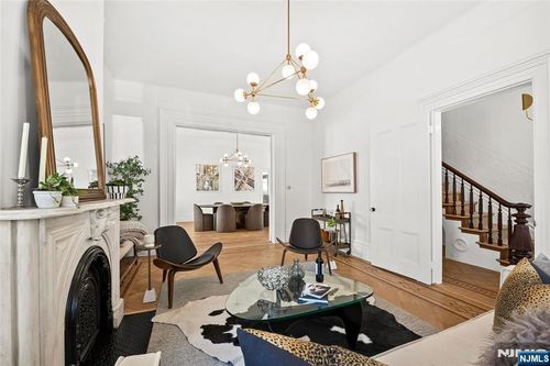 55 Reservoir Ave, Jersey City, NJ, 07307-2443 | Card Image