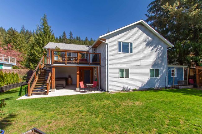 40737 Perth Drive, House other with 5 bedrooms, 2 bathrooms and 6 parking in Squamish BC | Image 25