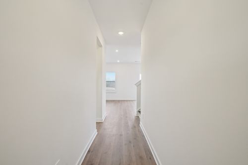 2396 Woodmeadow Dr, Clarksville, TN, 37043-2214 | Card Image