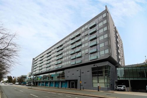 825-8080 Cambie Rd, Richmond, BC, V6X0C1 | Card Image