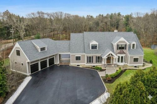 75 Goddard Ave, Brookline, MA, 02445-7418 | Card Image