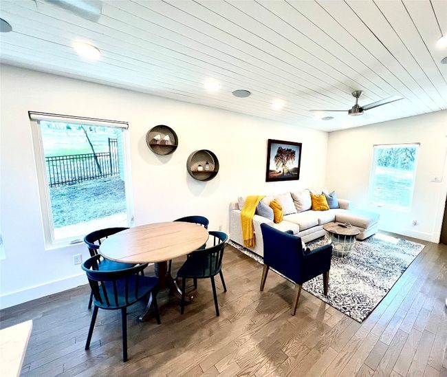 10715 Darleen Ext, House other with 2 bedrooms, 2 bathrooms and 4 parking in Leander TX | Image 5