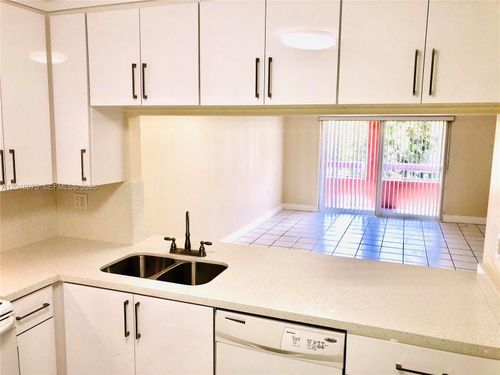 k310-7830 Camino Real, Miami, FL, 33143-6870 | Card Image