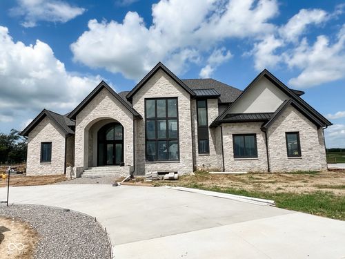 9760 Windy Hills Dr, Zionsville, IN, 46077-6005 | Card Image