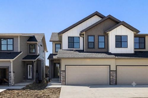 118-2230 81st Street Sw, Calgary, AB, T3H6M2 | Card Image