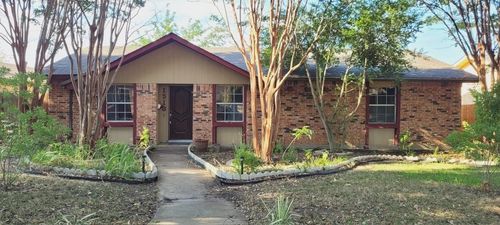 1518 Camelia Dr, Lewisville, TX, 75067-4207 | Card Image
