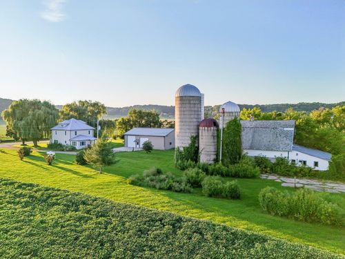 S4816 County Road Pf, North Freedom, WI, 53951-9794 | Card Image