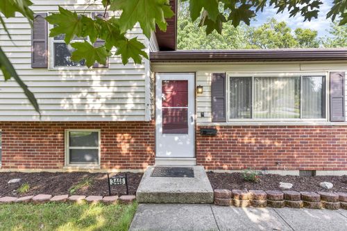 3446 Helen Pl, Grove City, OH, 43123-2127 | Card Image
