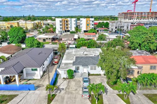 859 E 23rd St, Hialeah, FL, 33013-4226 | Card Image