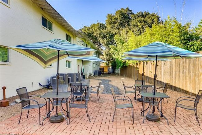 APT-104 - 1208 Enfield Rd, Condo with 1 bedrooms, 1 bathrooms and 1 parking in Austin TX | Image 10