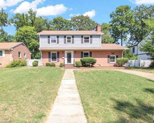 17 Cale Cir, Newport News, VA, 23606-3733 | Card Image