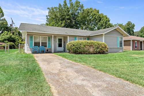 410 Bridal Wreath Ave, Orange, TX, 77630-4645 | Card Image