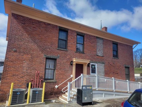 fl-2nd-1 Barristers Ct, Meriden, CT, 06451-3212 | Card Image