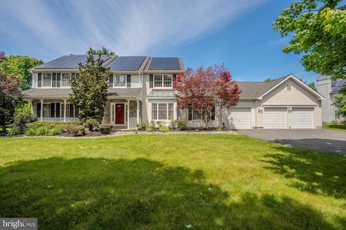 1 Bunting Ct, Cranbury, NJ, 08512-2119 | Card Image