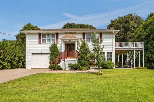 4 Nantucket Ave, Westerly, RI, 02891-4313 | Card Image