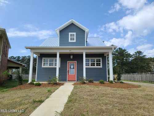 317 Hamilton Ct, Brandon, MS, 39047-6665 | Card Image