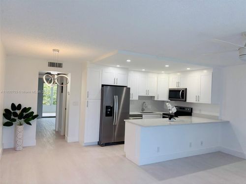 4025-4025 Ellesmere B, Deerfield Beach, FL, 33442-3555 | Card Image