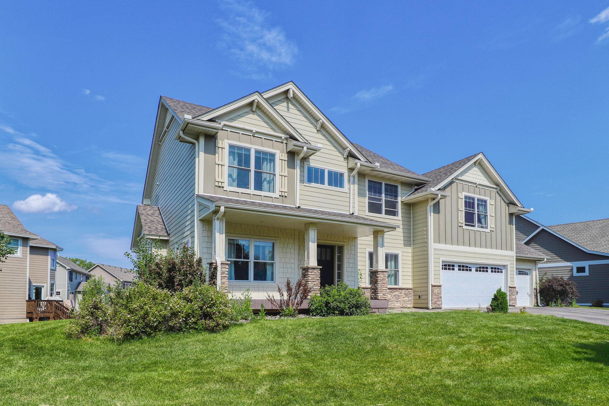 Deephaven Dr, Saint Paul, MN 55129