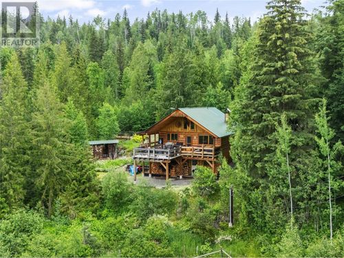 6177 Trout Creek Rd, Clearwater, BC, V0E1N1 | Card Image