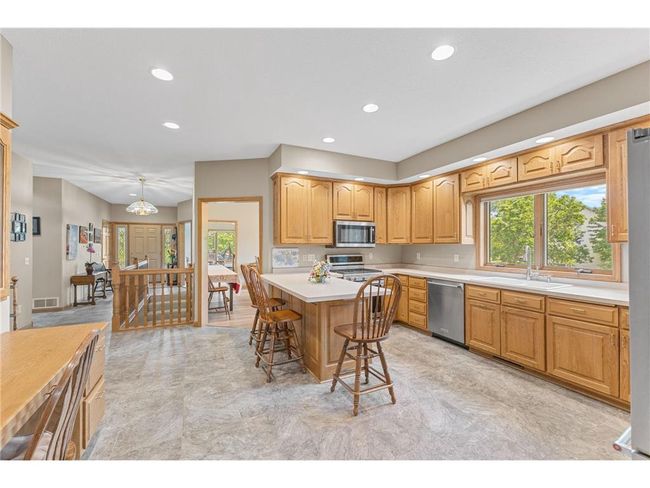 1115 S Trappers Xing, House other with 4 bedrooms, 3 bathrooms and null parking in Lino Lakes MN | Image 13
