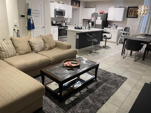 484 Cherimoya St, Fort Pierce, FL, 34981-5308 | Card Image