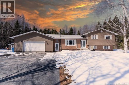32 N Boom Rd, Strathadam, NB, E1V4H4 | Card Image