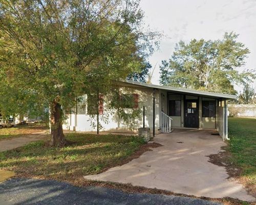 5325 Ixora St, ZEPHYRHILLS, FL, 33541-8224 | Card Image