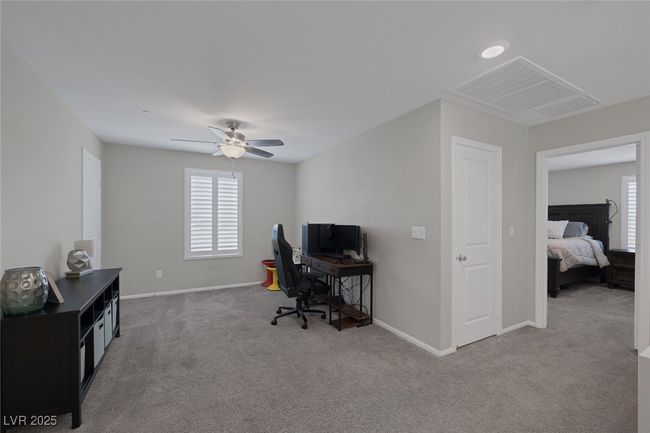 Spacious Loft Area | Image 22
