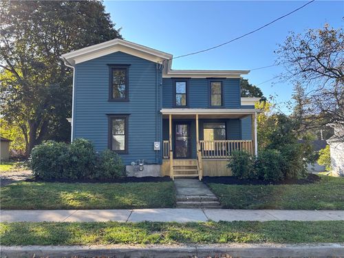 28 Fair St, Oneonta, NY, 13820-2637 | Card Image