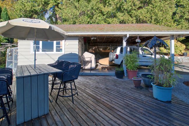 6437 Sunshine Coast Highway, House other with 5 bedrooms, 3 bathrooms and 4 parking in Sechelt BC | Image 39