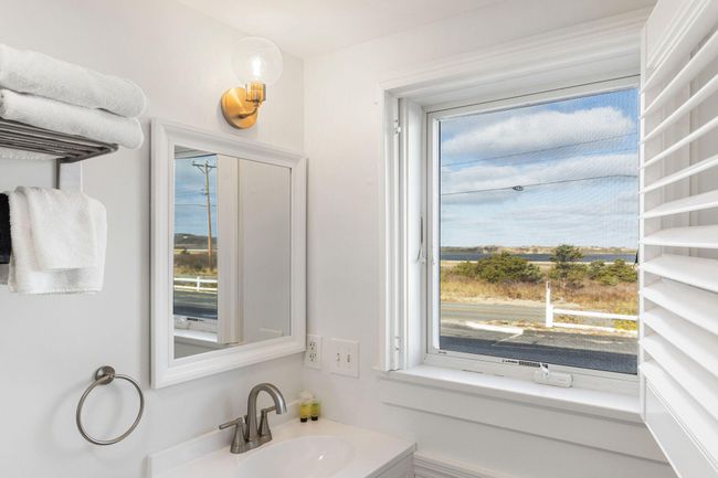 496ShoreRdU10-31 | Image 16