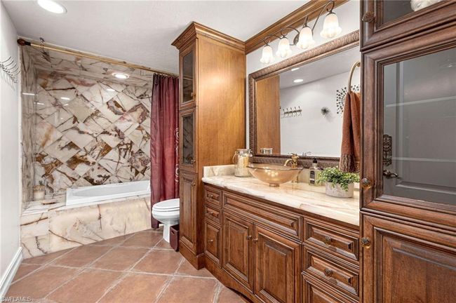APT-1102 - 1920 Virginia Ave, Condo with 2 bedrooms, 2 bathrooms and 1 parking in FORT MYERS FL | Image 18