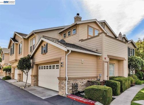10837 Mcpeak Ln, Dublin, CA, 94568-5543 | Card Image