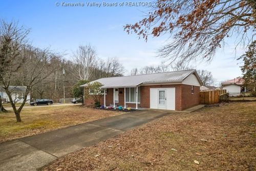 219 Melrose Dr, Hurricane, WV, 25526-1721 | Card Image