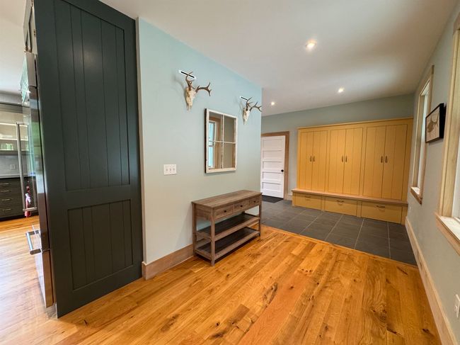 81 Pine Tree Ln, House other with 4 bedrooms, 3 bathrooms and null parking in Manchestr Ctr VT | Image 17