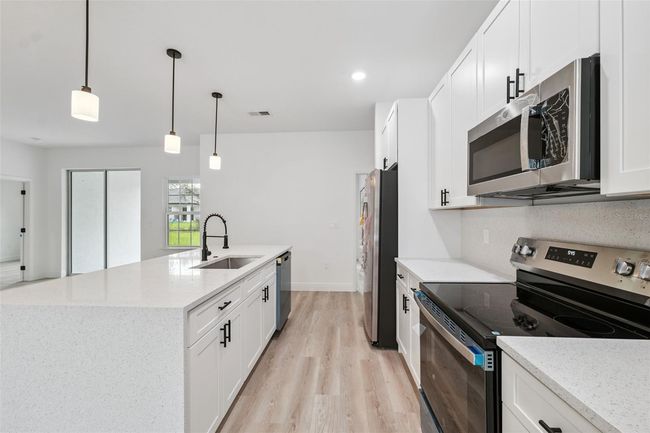 2240 Sw 168 Th Loop, House other with 4 bedrooms, 2 bathrooms and null parking in Ocala FL | Image 22