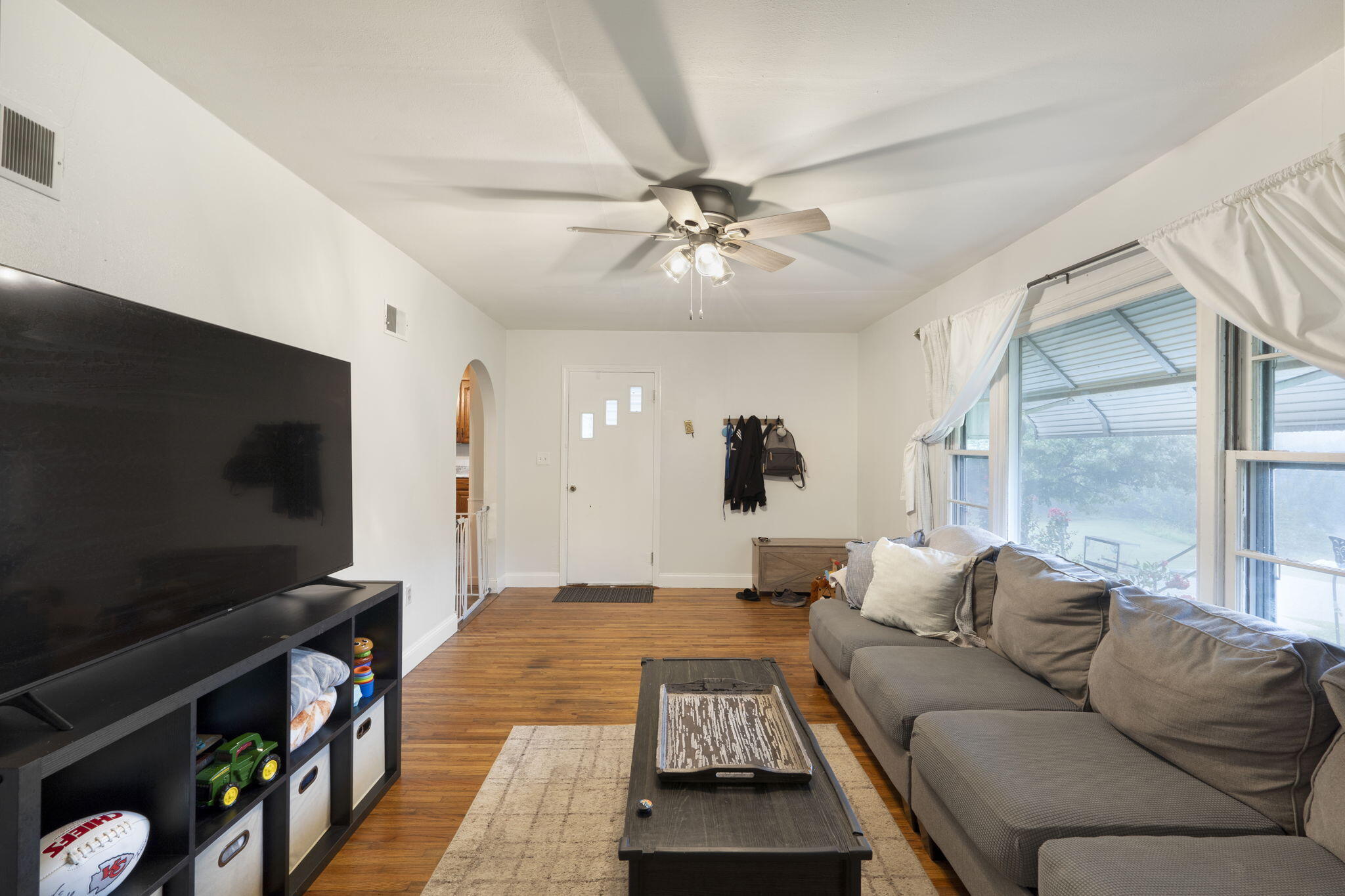 Tanner Bridge Rd, Jefferson City, MO 65101
