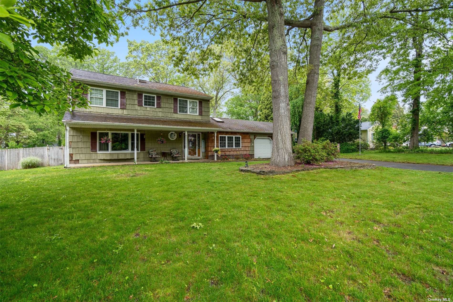 Reynolds Rd, Shoreham, NY 11786