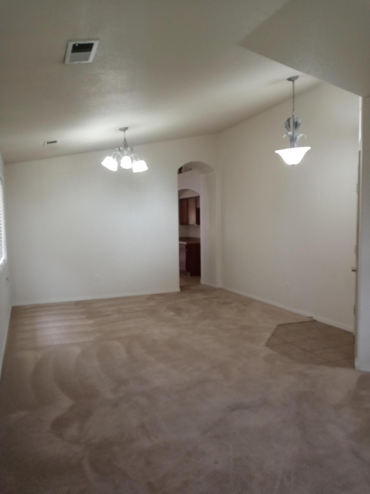 Danzante Dr, Rio Rancho, NM 87124