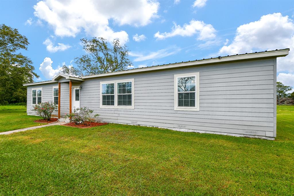 County Road 100 , Boling, TX 77420