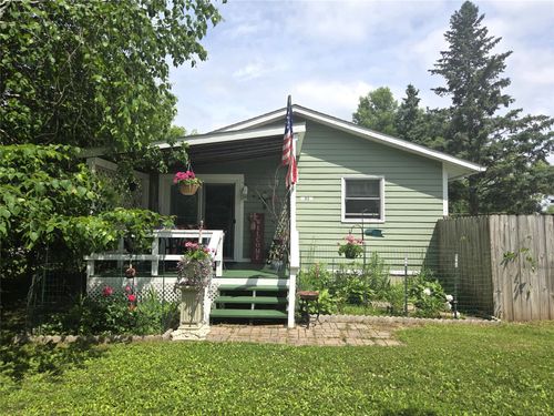 313 1st Ave, Shell Lake, WI, 54871-9795 | Card Image