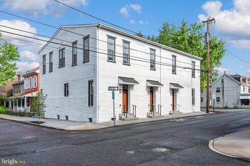 151 N York St, POTTSTOWN, PA, 19464 | Card Image