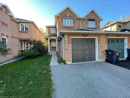 1377 Inuit Trail, Mississauga, ON, L5N7R8 | Card Image