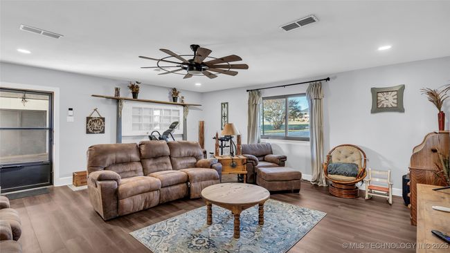 6063 Wilson St, House other with 4 bedrooms, 3 bathrooms and null parking in Durant OK | Image 13