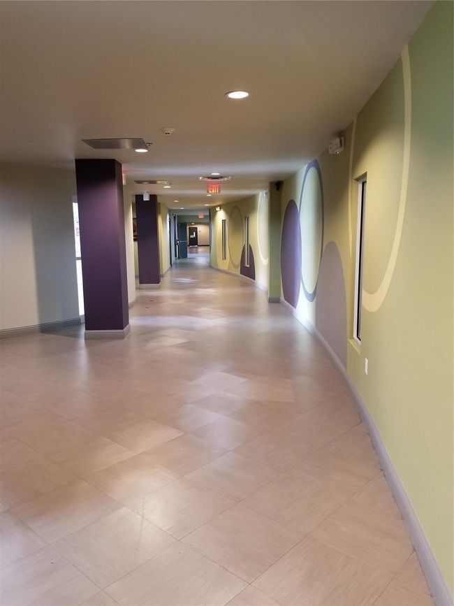 Hall way | Image 4